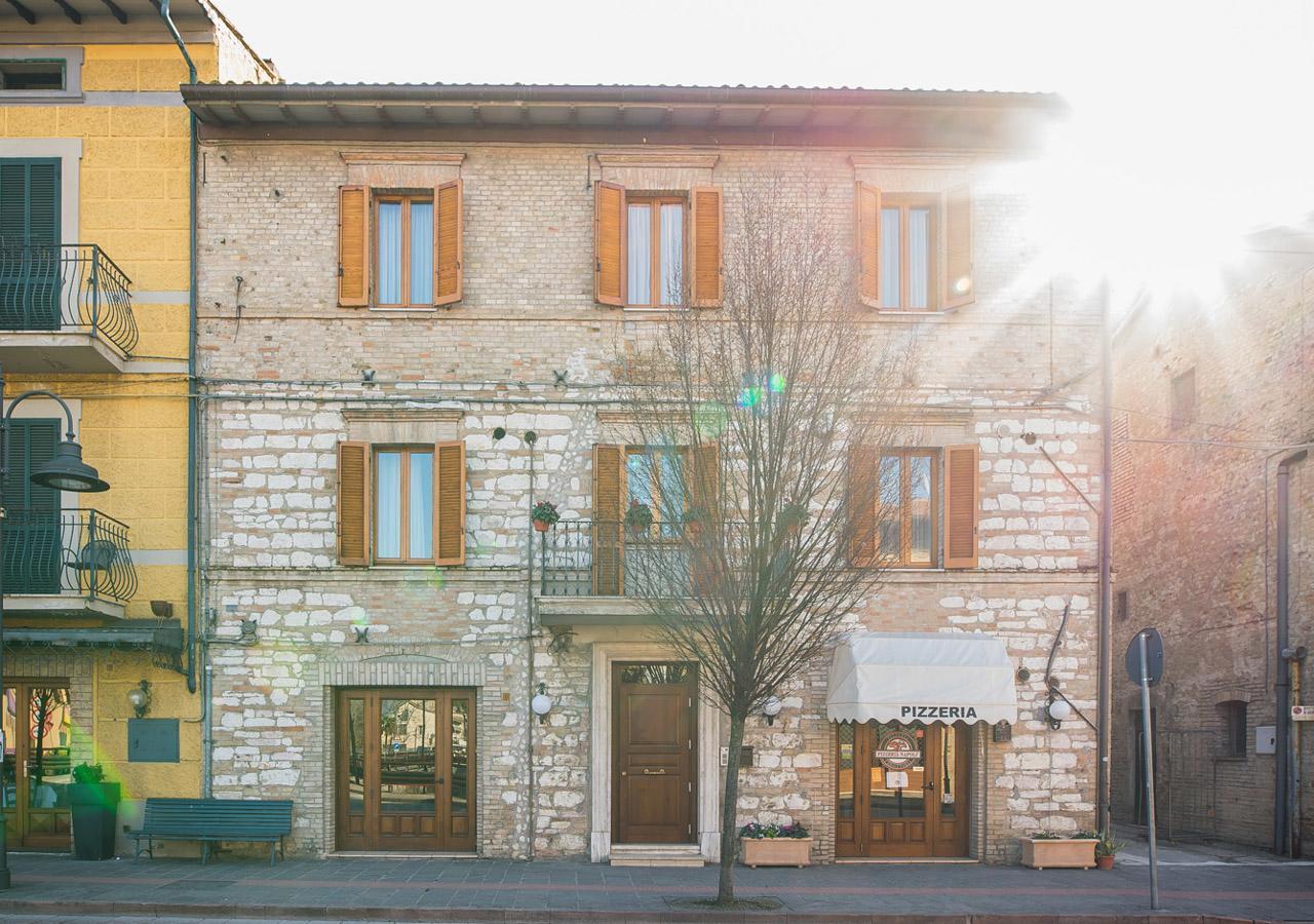Locanda Il Giullare Pellegrino Santa Maria Degli Angeli  Exterior photo